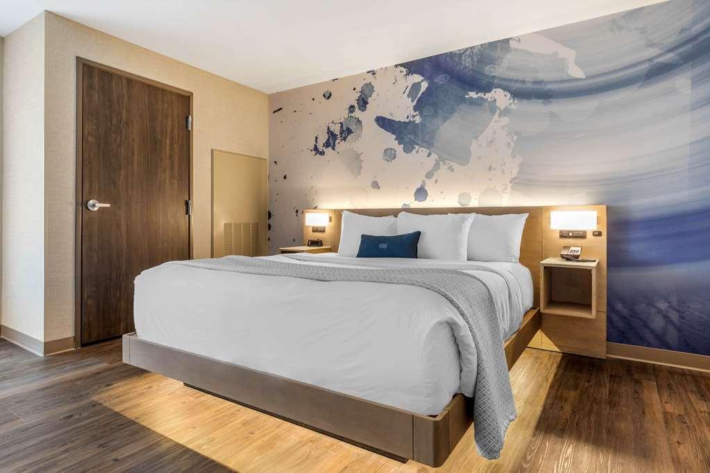 Cambria Hotel Milwaukee Downtown Room photo